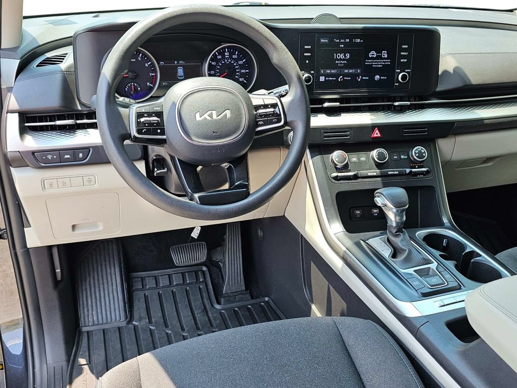 Certified 2023 Kia Carnival LX FWD image 36