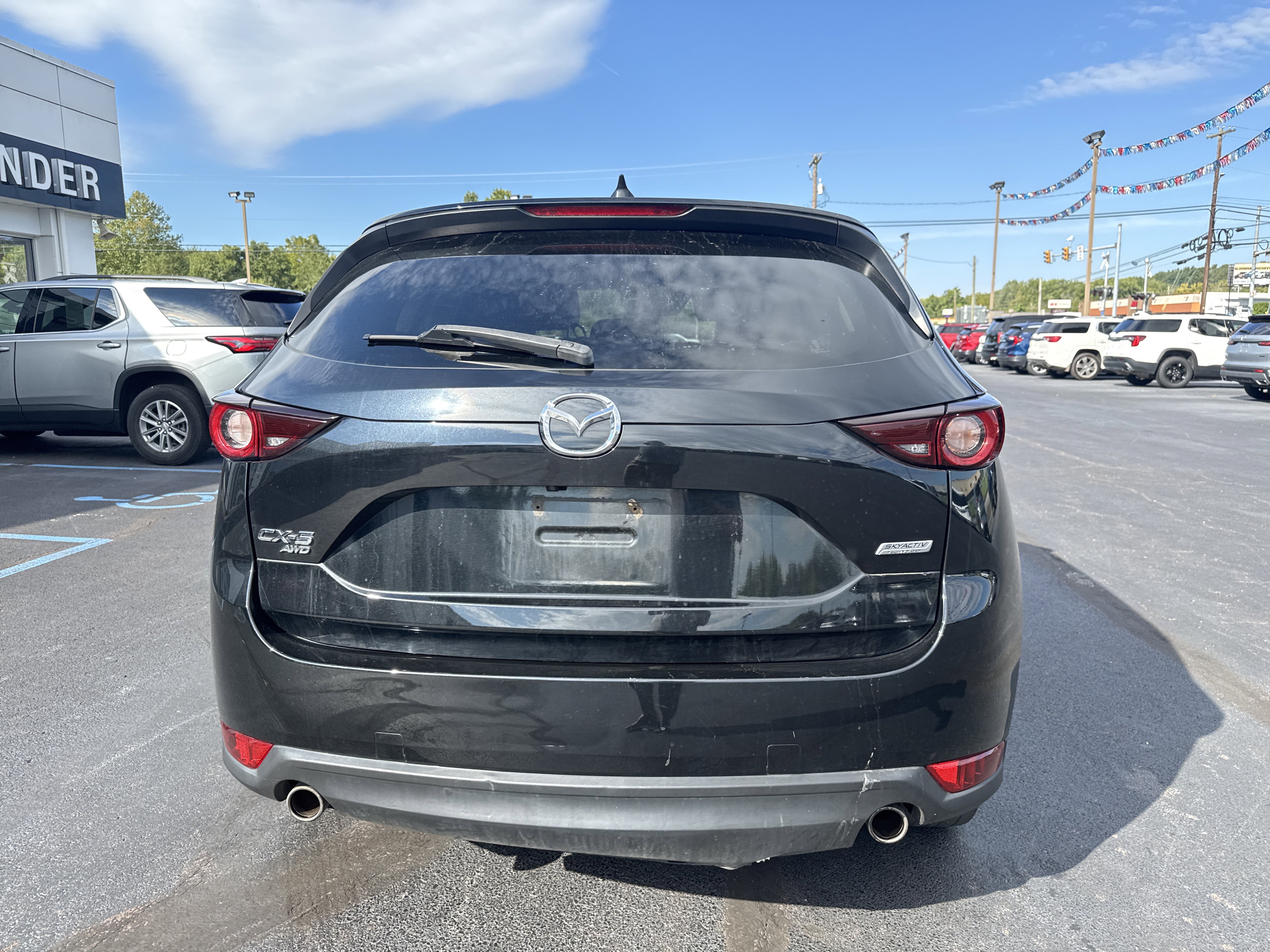 Used 2019 MAZDA CX-5 Touring image 4