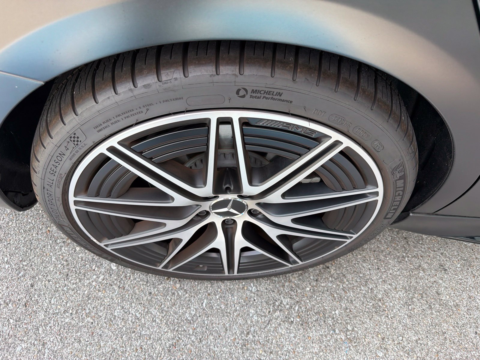 Used 2025 Mercedes-Benz C 43 AMG 4MATIC Sedan image 5
