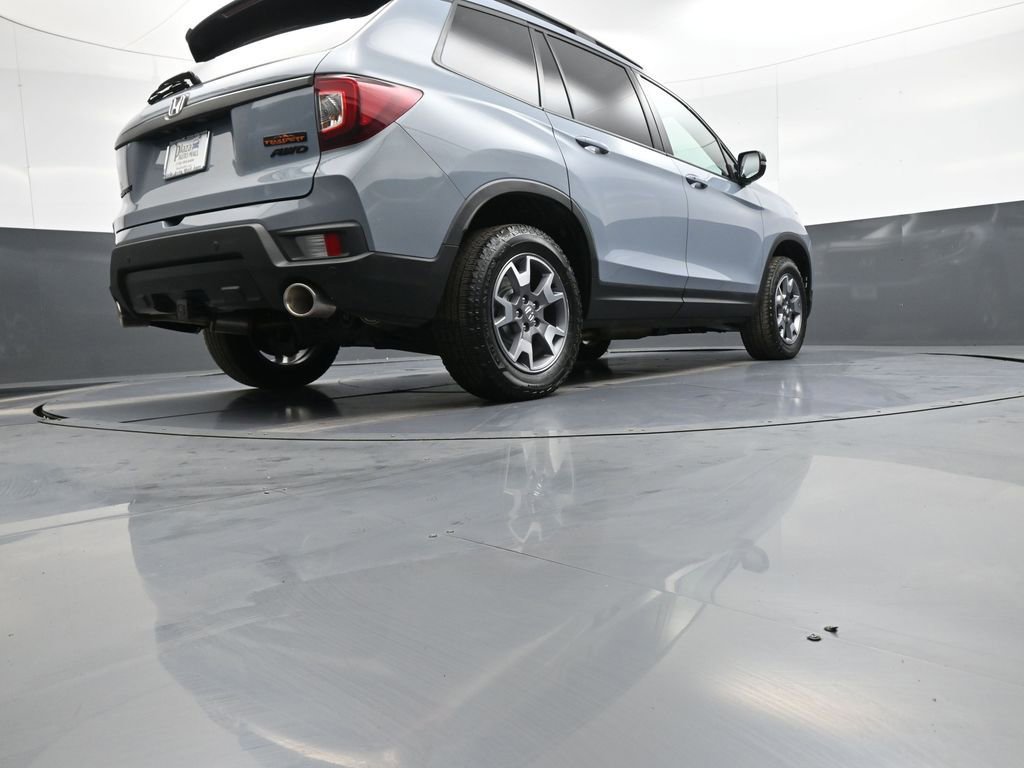 Certified 2023 Honda Passport TrailSport image 30