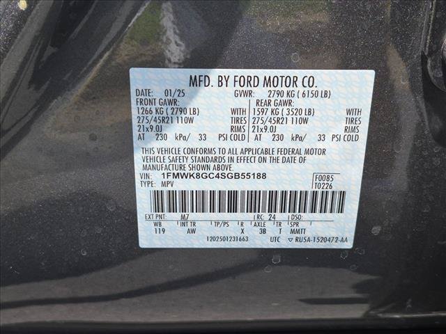 Used 2025 Ford Explorer ST AWD/4WD image 23