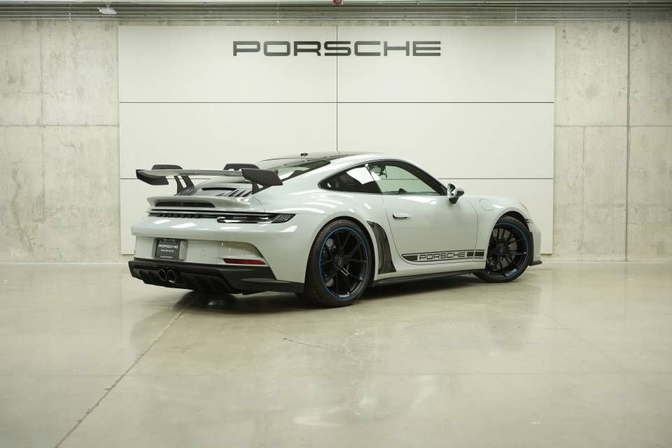 Used 2022 Porsche 911 GT3 RWD image 7