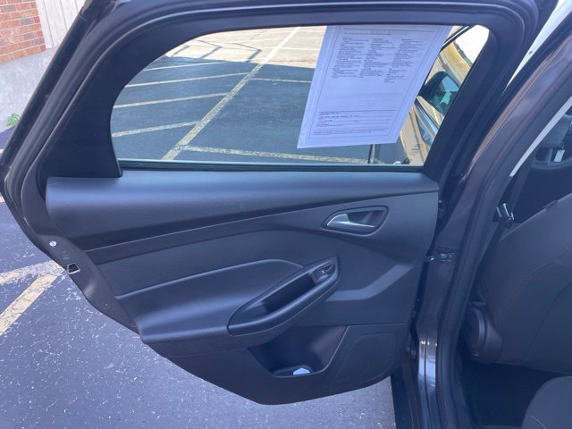 Used 2018 Ford Focus SE w/ Interior Protection Package FWD image 47