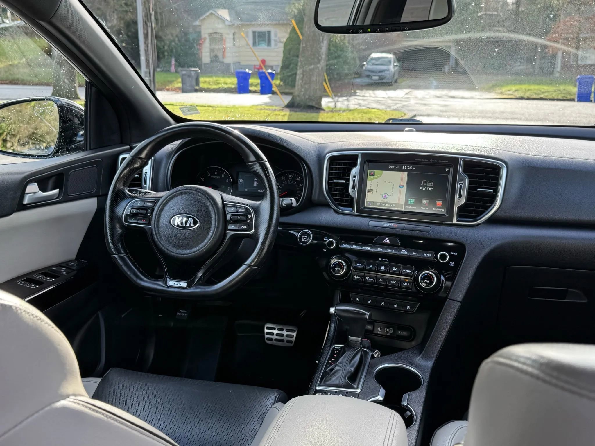 Used 2017 Kia Sportage SX image 3