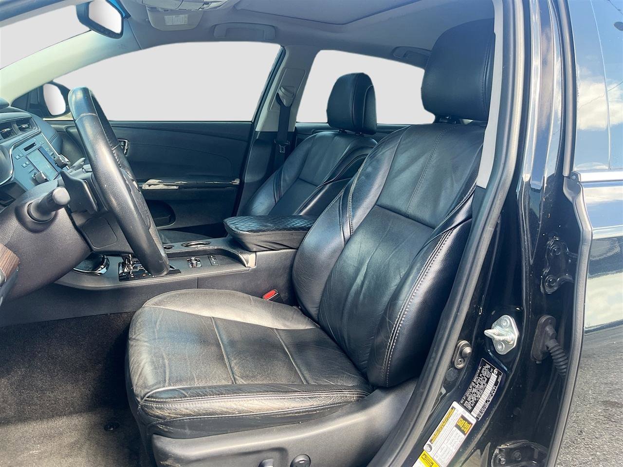 Used 2015 Toyota Avalon XLE Premium image 21