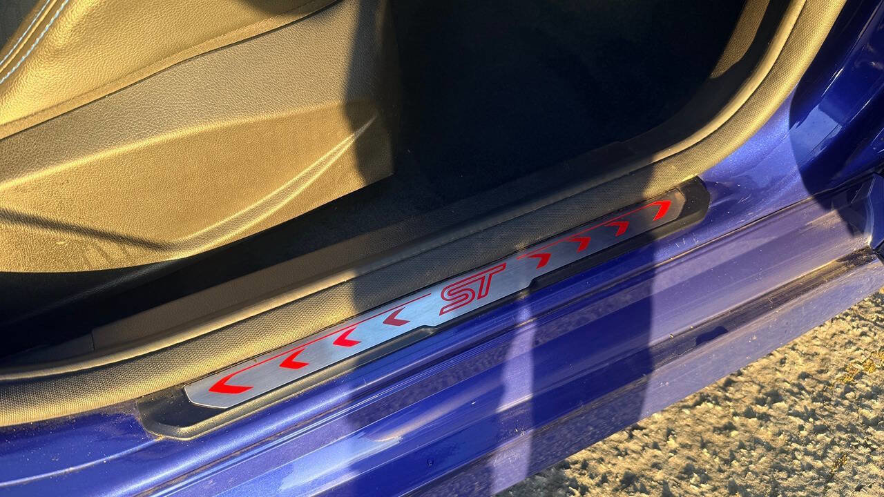 Used 2013 Ford Focus ST image 32