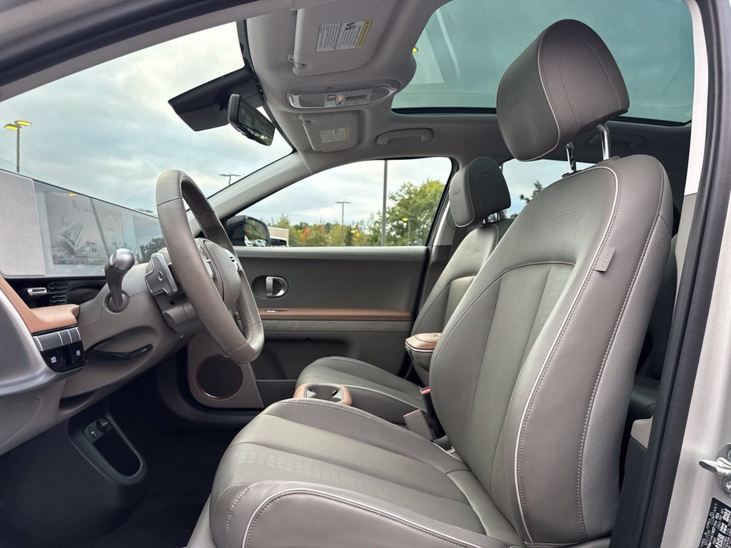 Certified 2024 Hyundai Ioniq 5 Limited AWD/4WD image 19