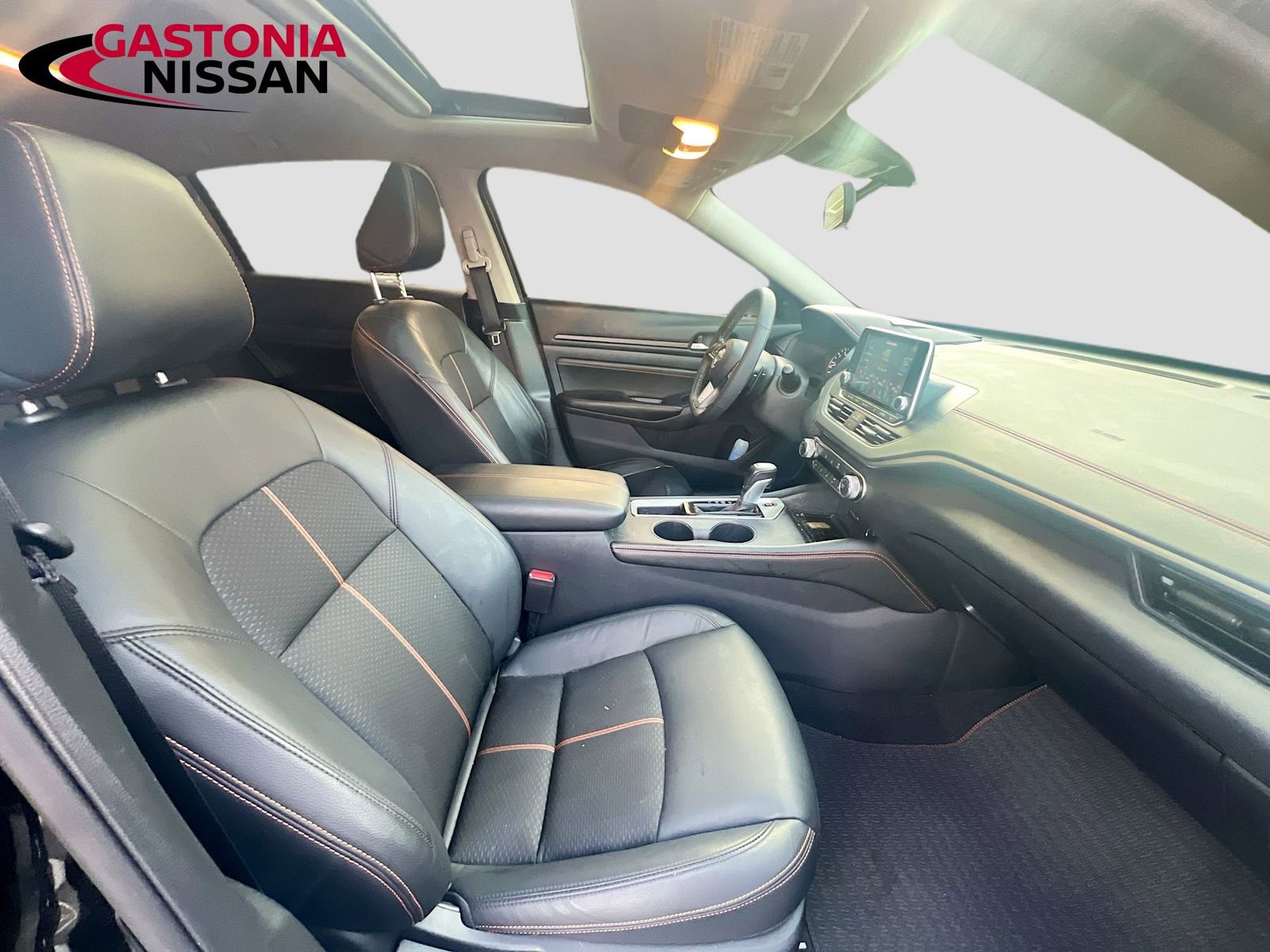 Used 2022 Nissan Altima 2.5 SR w/ Midnight Edition Package image 33