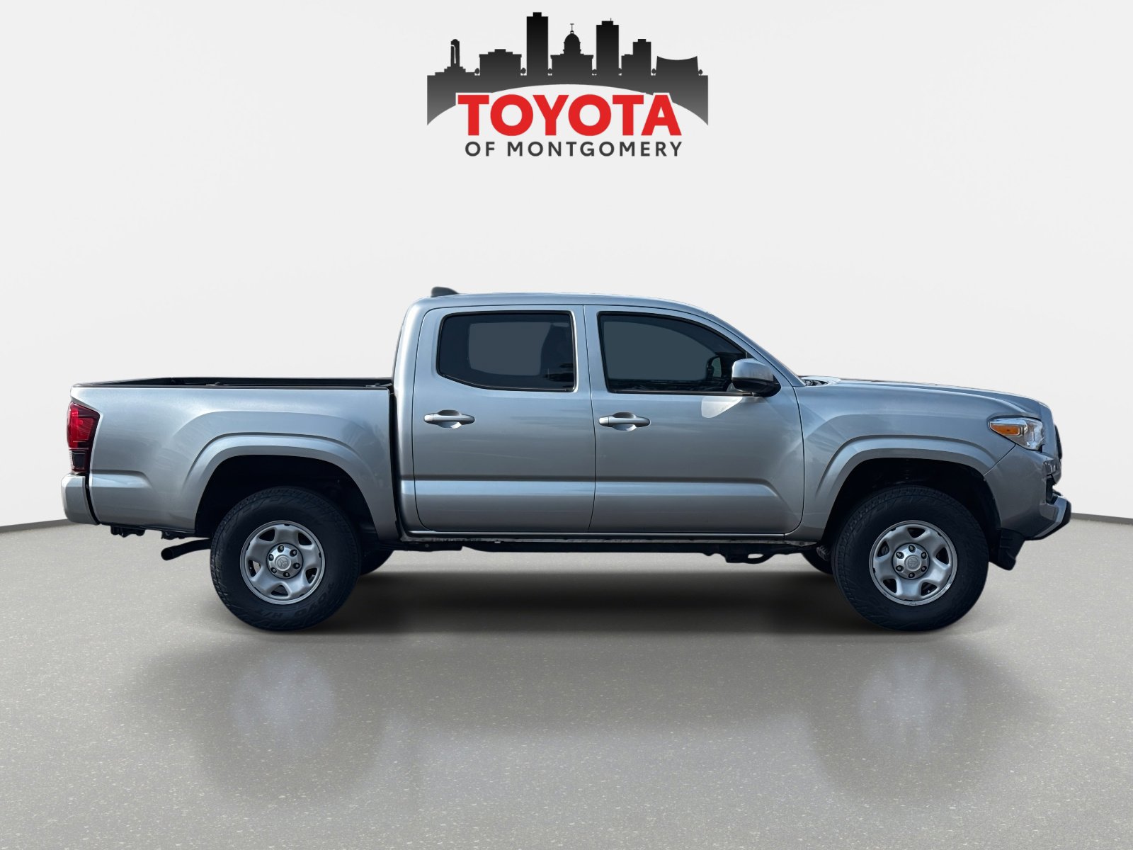 Used 2023 Toyota Tacoma SR image 2