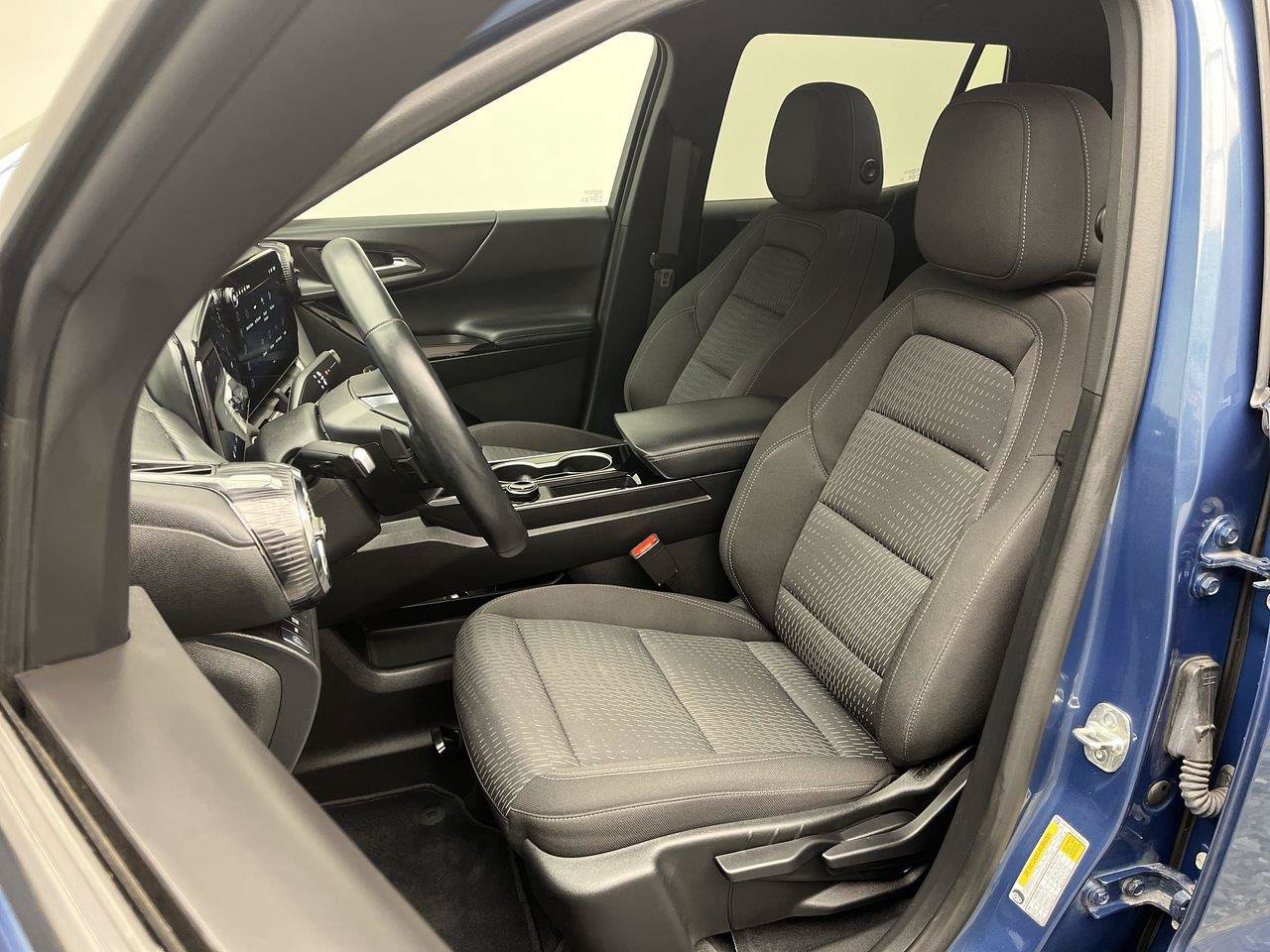 Certified 2026 Chevrolet Equinox LT AWD/4WD image 10