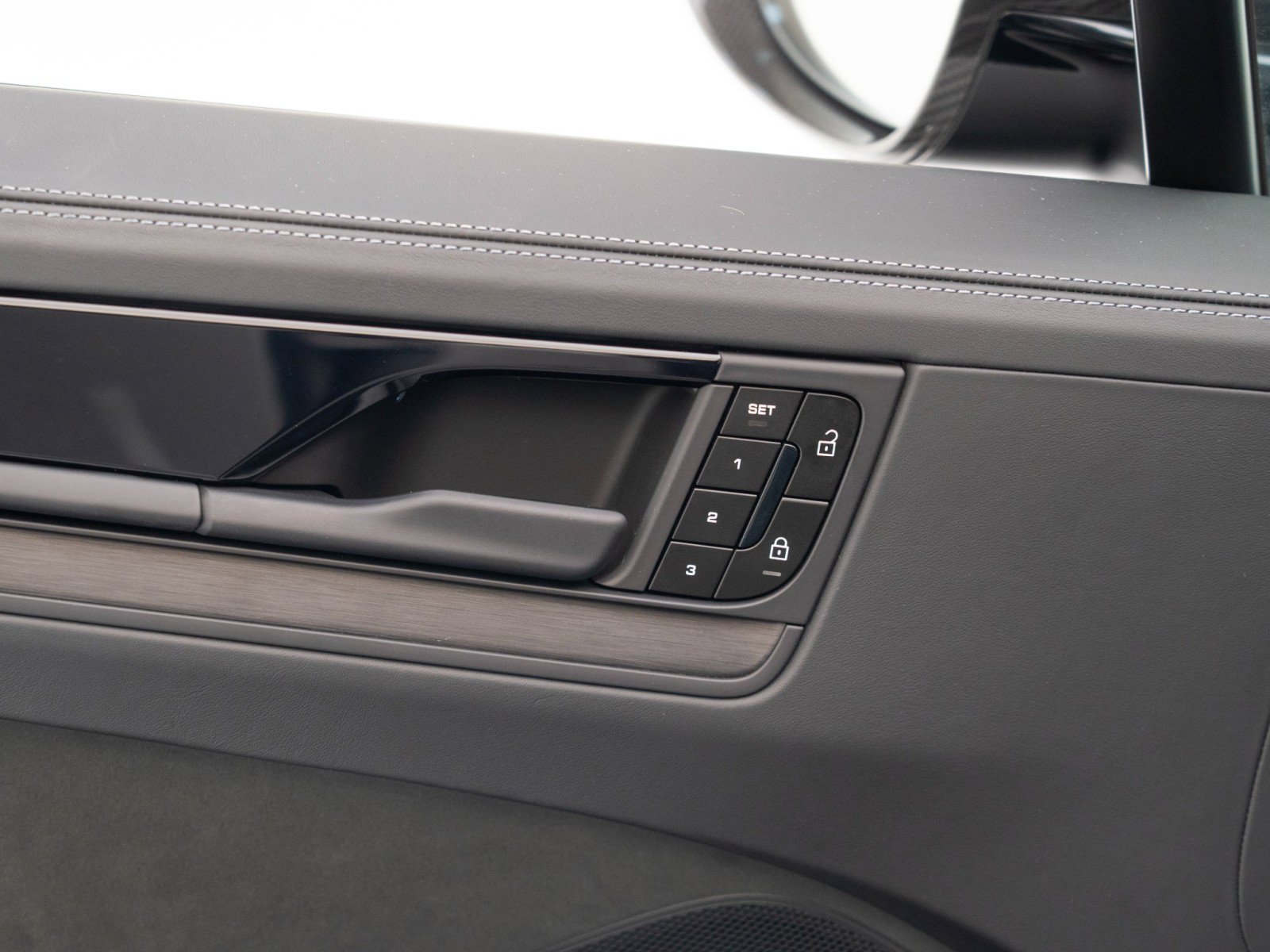 Certified 2026 Porsche Cayenne GTS image 22