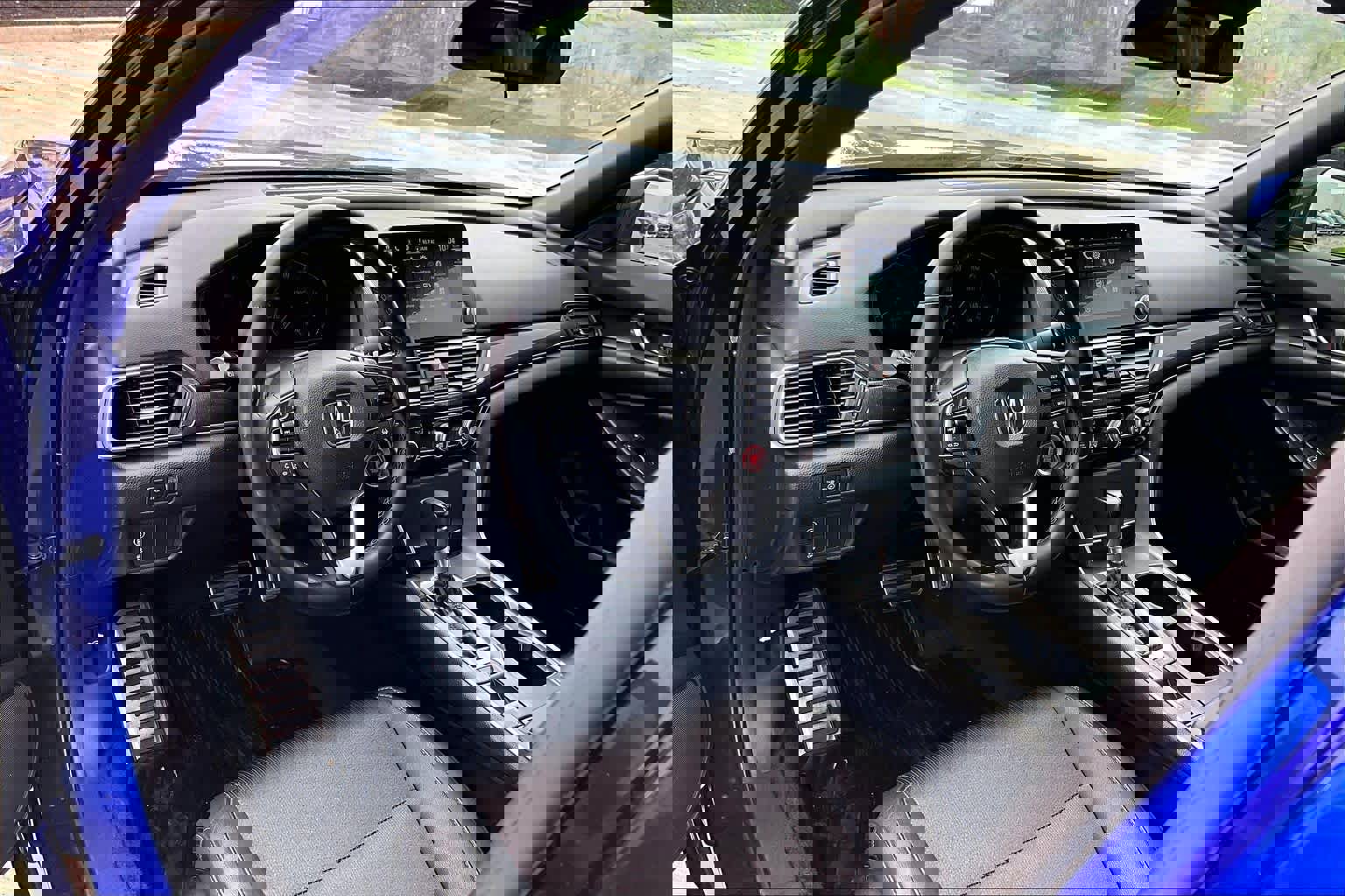 Used 2019 Honda Accord Sport image 16