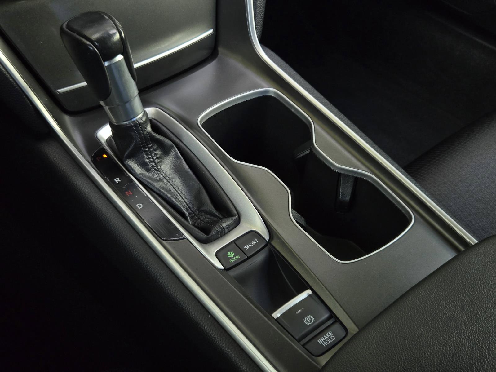Used 2020 Honda Accord Sport image 28