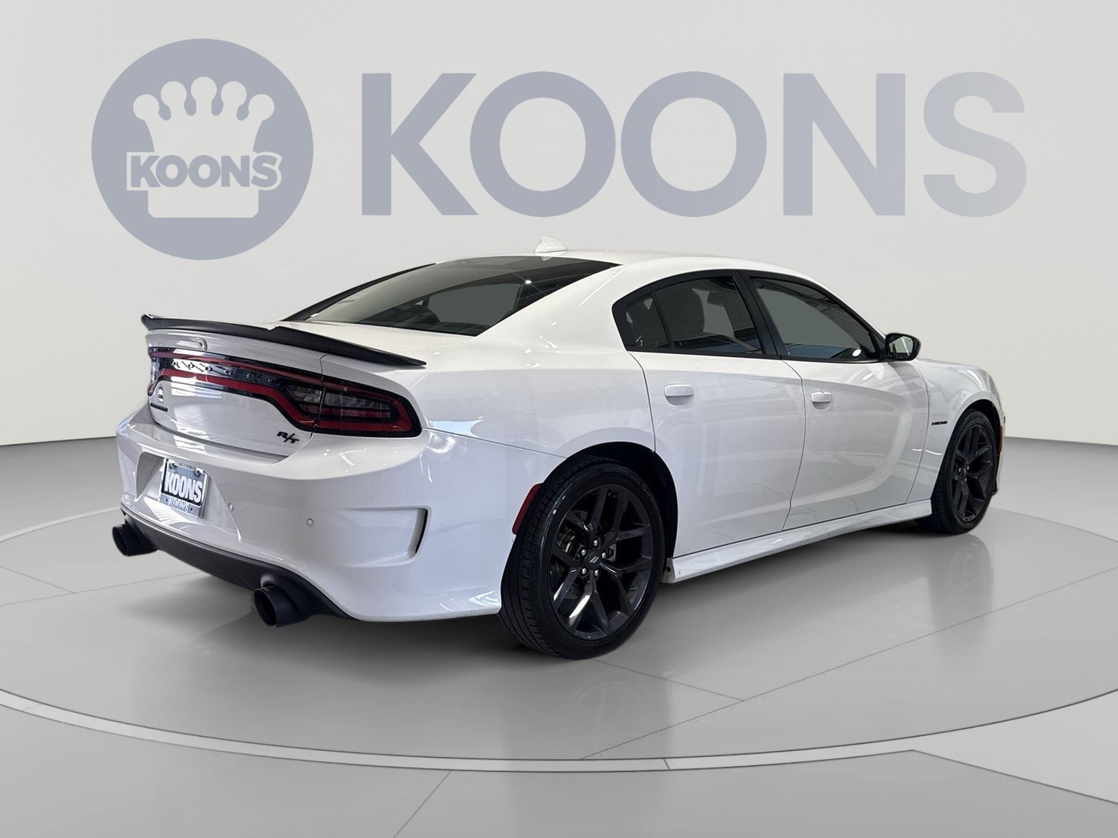 Used 2022 Dodge Charger R/T w/ Blacktop Package RWD image 11