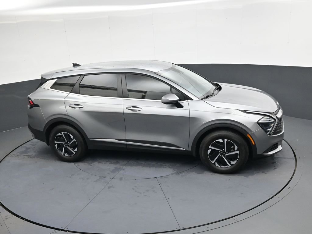 Used 2024 Kia Sportage LX image 27