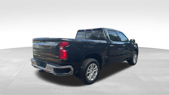 Used 2023 Chevrolet Silverado 1500 LTZ AWD/4WD image 2