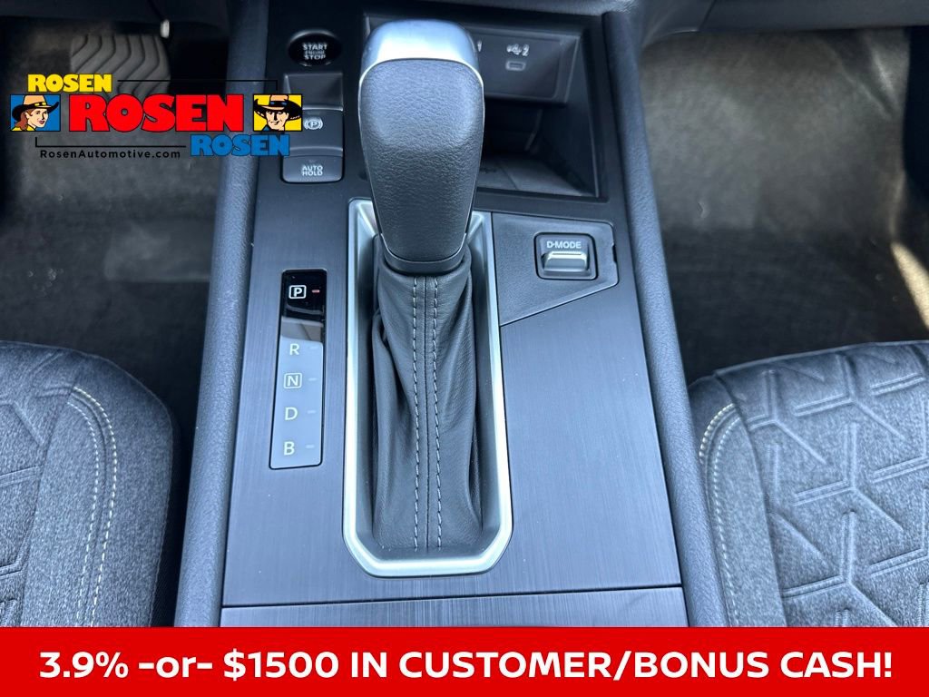 New 2026 Nissan Kicks SV w/ SV Premium Package image 24