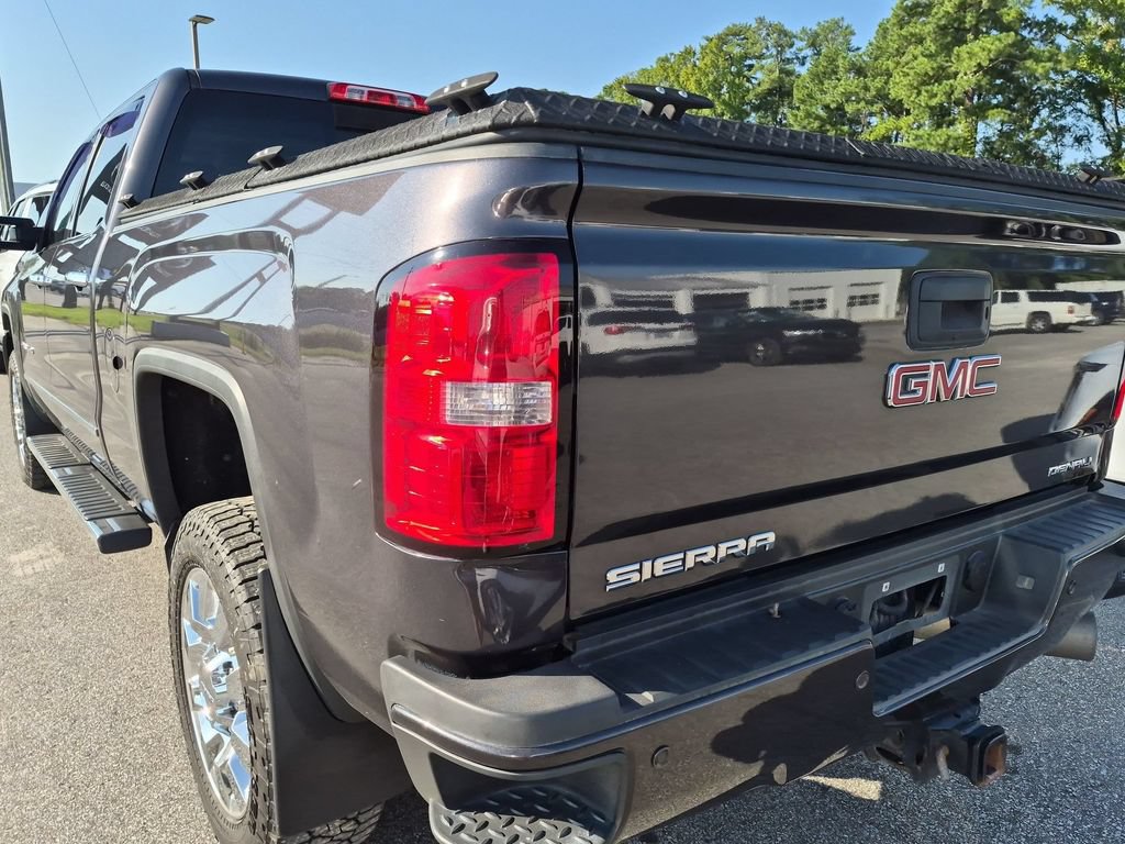 Used 2016 GMC Sierra 2500 Denali w/ Duramax Plus Package AWD/4WD image 7