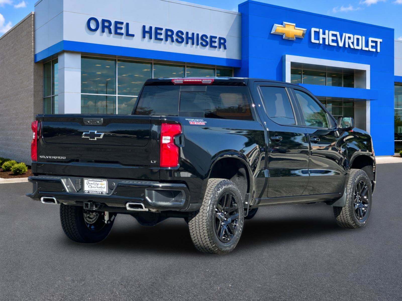 New 2026 Chevrolet Silverado 1500 LT Trail Boss w/ LT Trail Boss Premium Package AWD/4WD image 4
