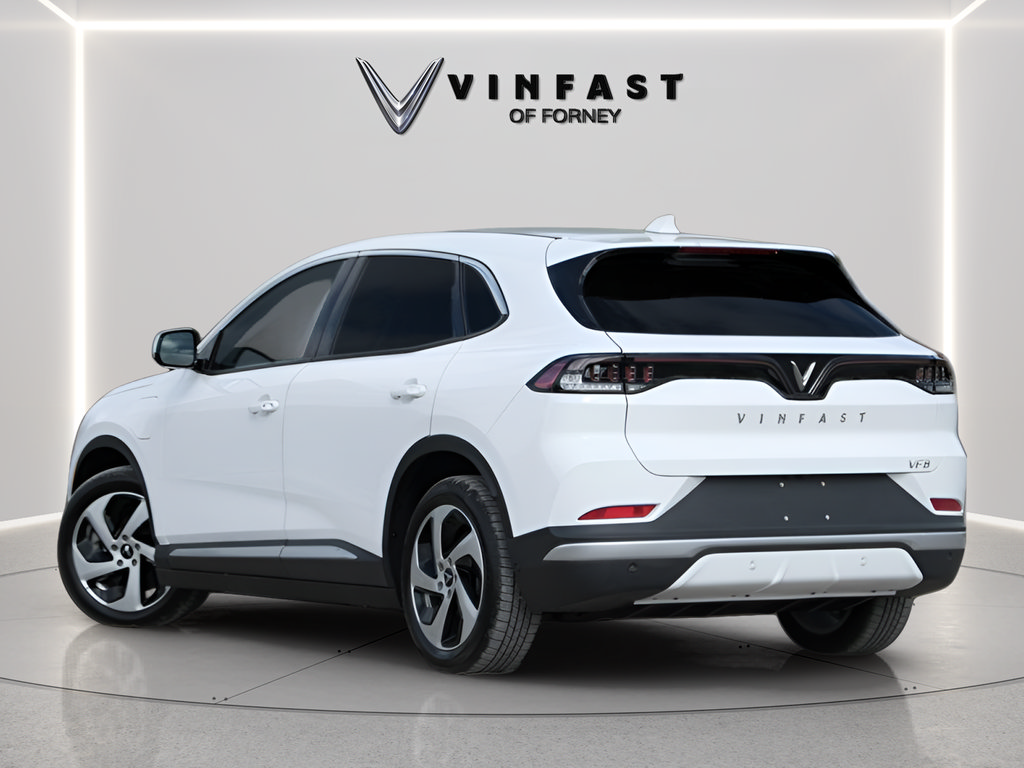 New 2025 VinFast VF 8 Eco AWD/4WD image 2