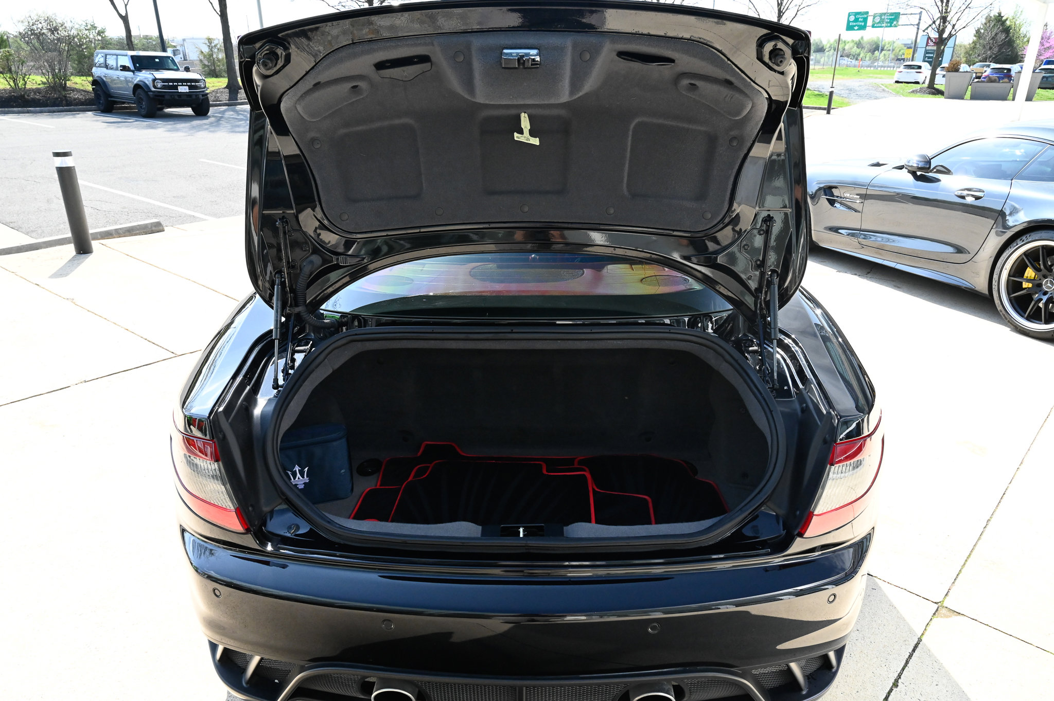 Used 2017 Maserati GranTurismo MC image 35