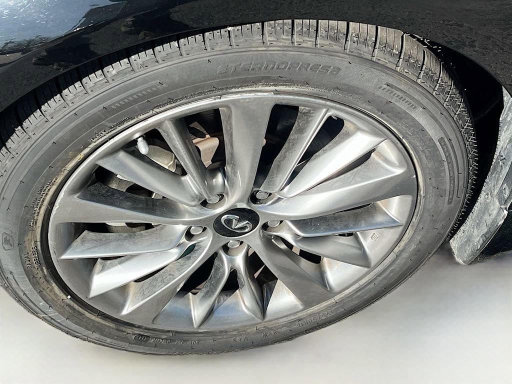 Used 2024 INFINITI Q50 Luxe w/ Cargo Package image 32