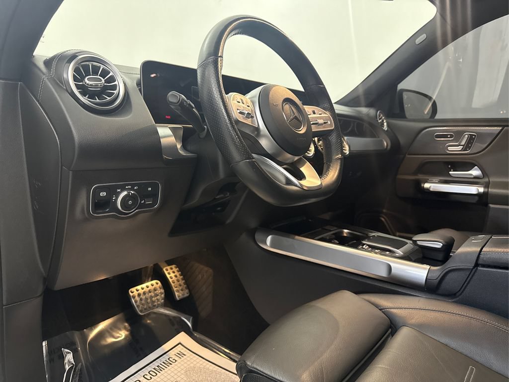 Used 2021 Mercedes-Benz GLB 250 image 26