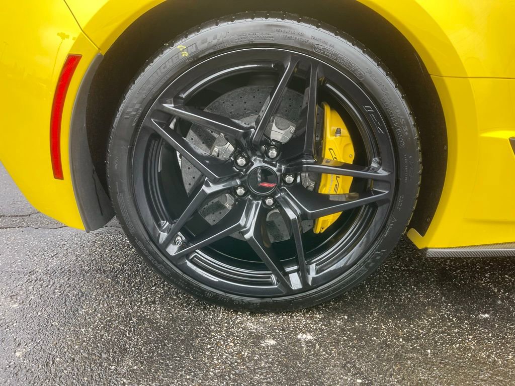 Used 2019 Chevrolet Corvette ZR1 w/ Chrome Badge Package image 27