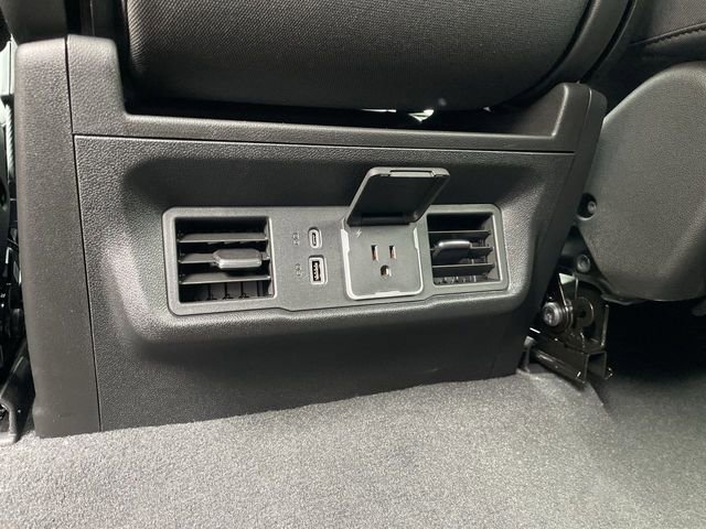 Used 2025 Chevrolet Silverado 2500 LT w/ All Star Edition image 30