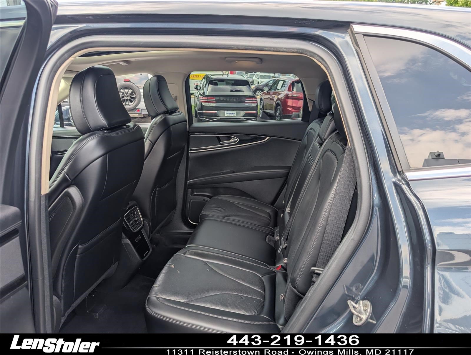 Used 2023 Lincoln Nautilus Reserve AWD/4WD image 14