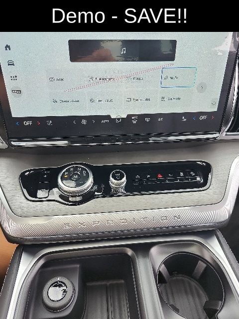 New 2026 Ford Expedition Platinum w/ Driver's Package AWD/4WD image 54