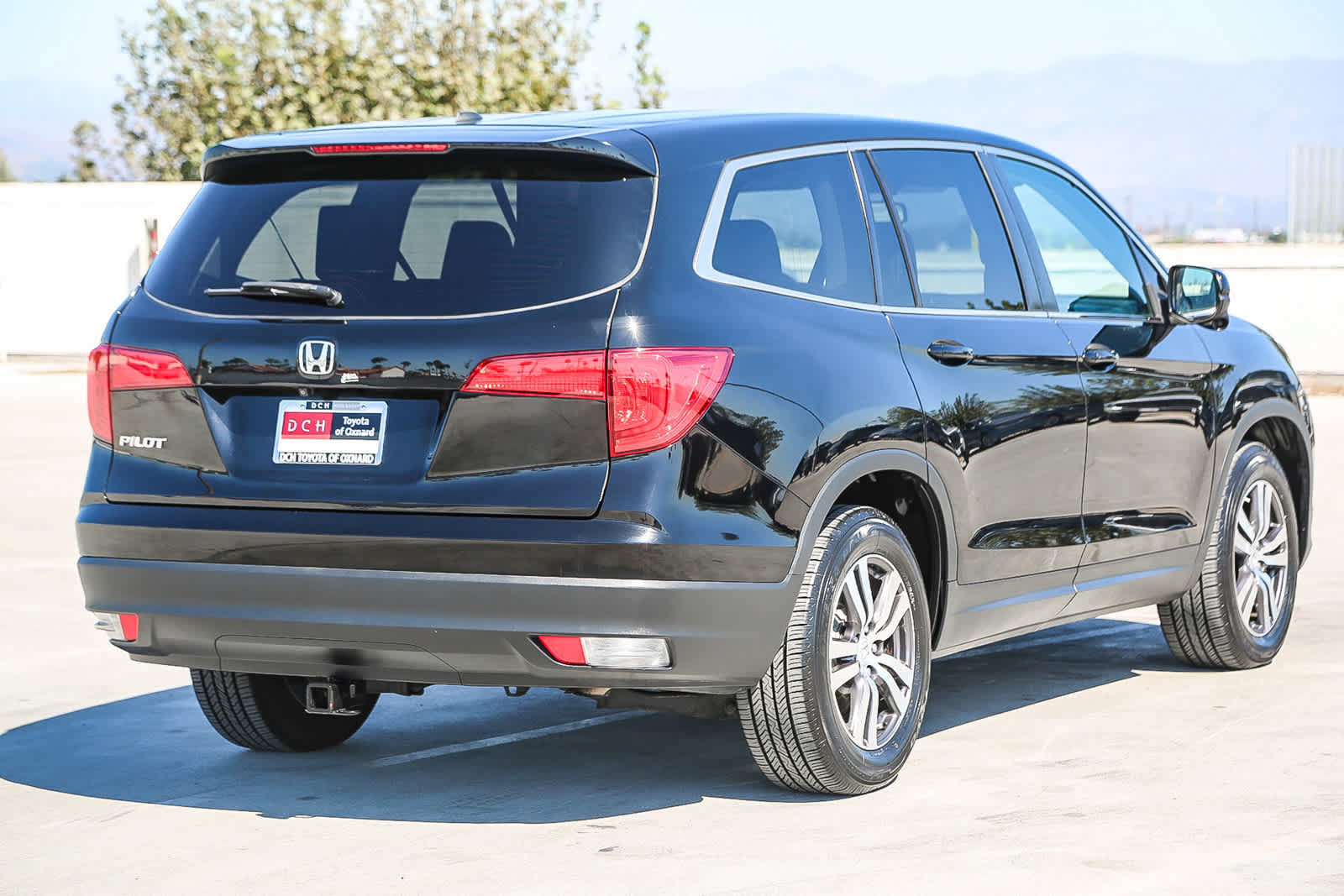 Used 2017 Honda Pilot EX-L image 5