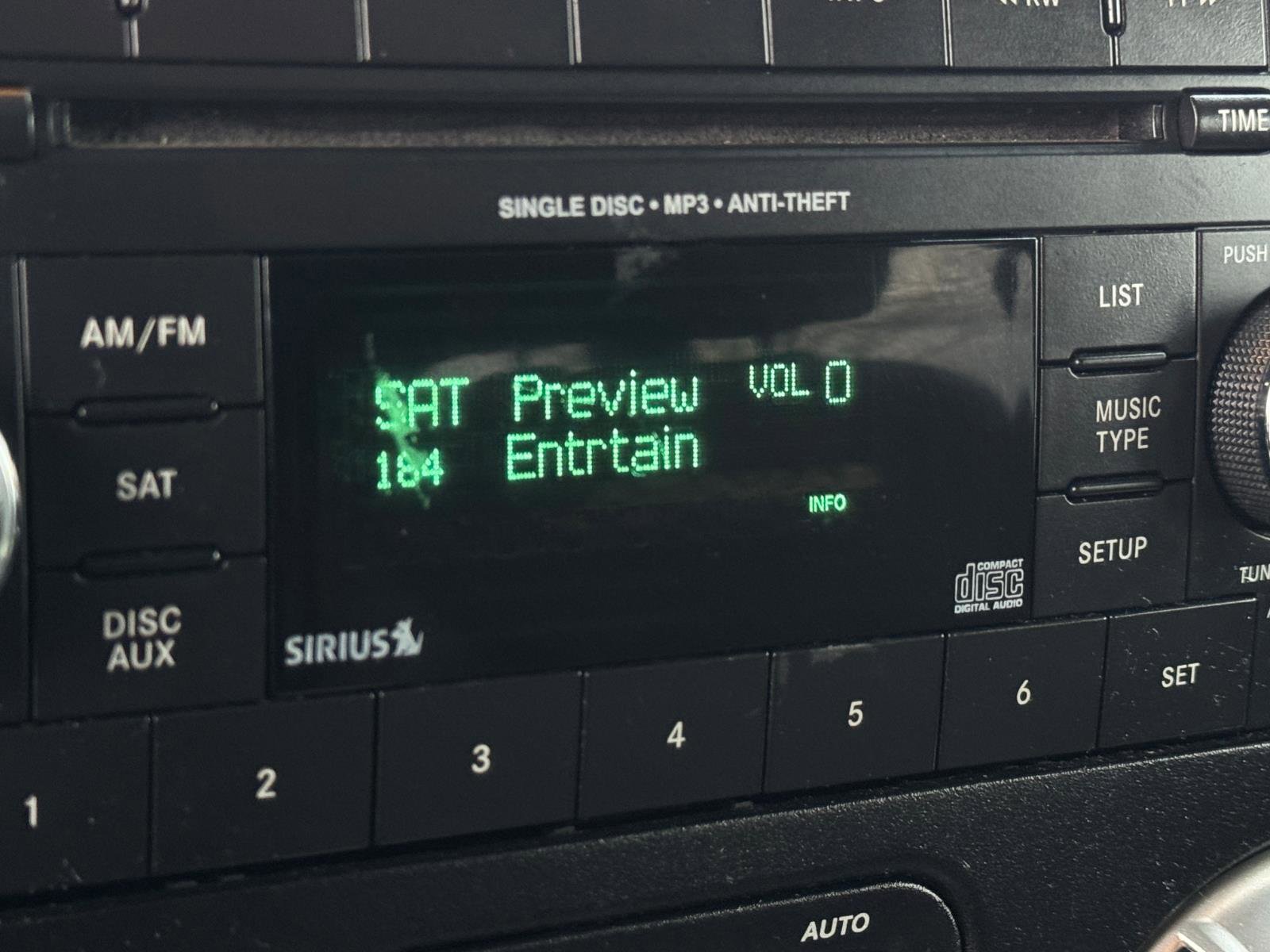 Used 2016 Jeep Wrangler Unlimited Sahara image 14