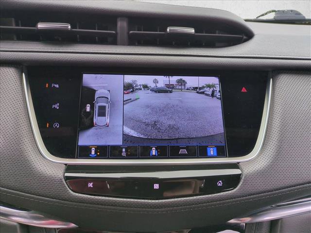 Used 2021 Cadillac XT5 Premium Luxury image 13