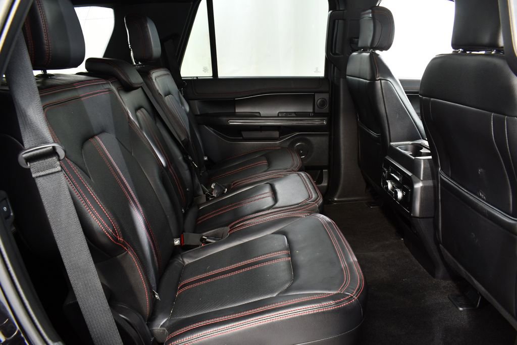 Used 2019 Ford Expedition Limited w/ Equipment Group 303A AWD/4WD image 19