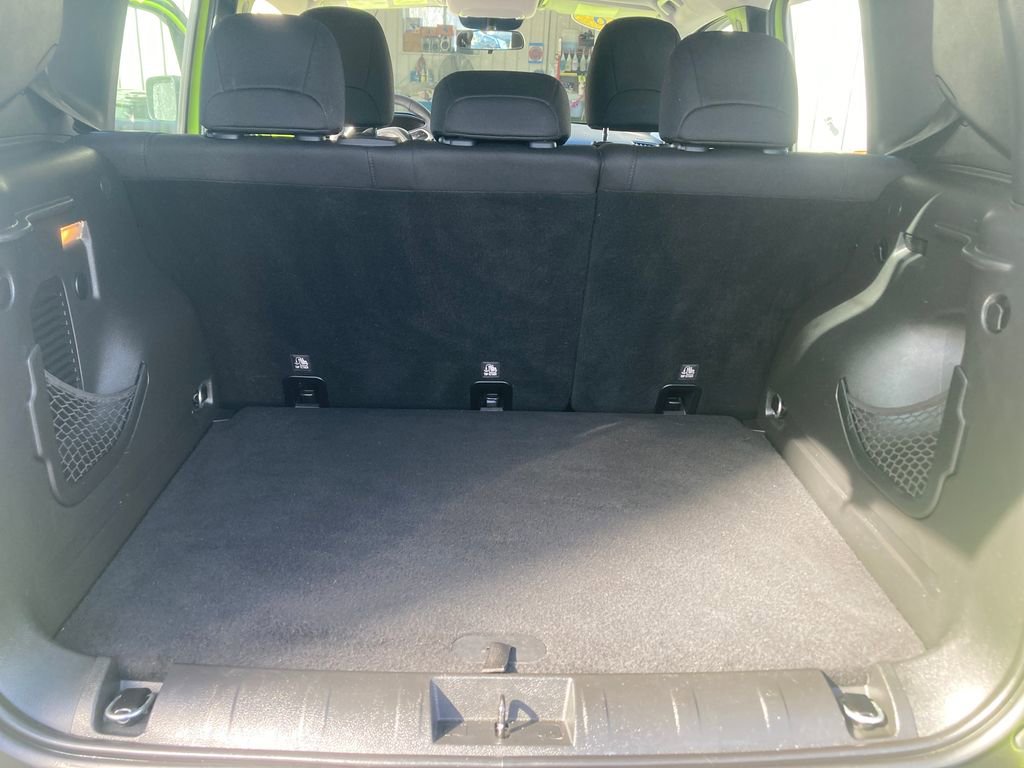 Used 2018 Jeep Renegade Sport w/ Power & Air Group image 27