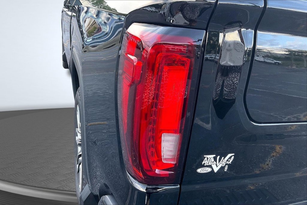 Used 2025 GMC Sierra 1500 Denali Ultimate AWD/4WD image 25