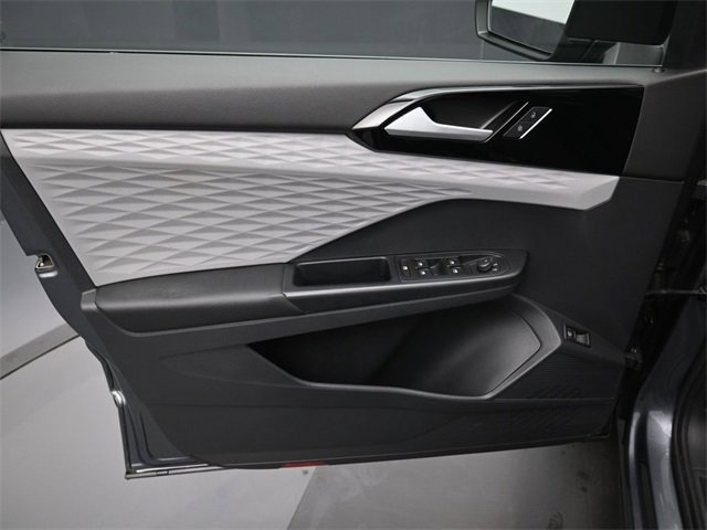 Used 2023 Volkswagen Taos S image 10