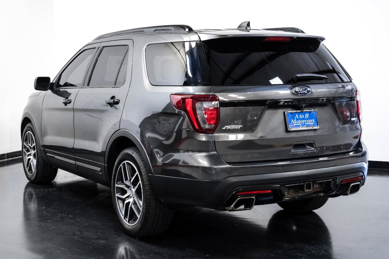 Used 2017 Ford Explorer Sport w/ Equipment Group 401A AWD/4WD image 9
