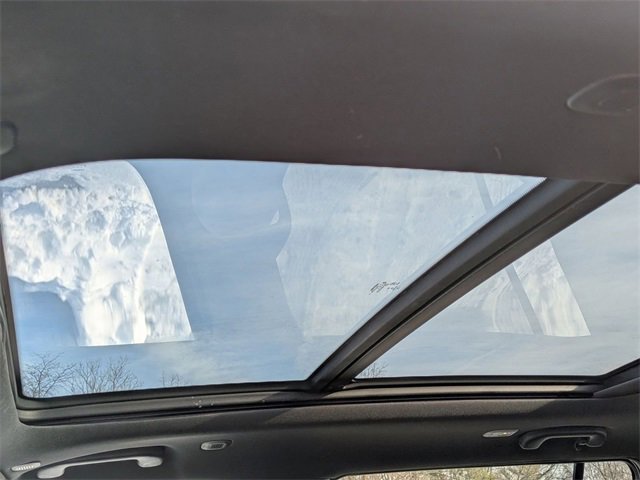 Used 2022 Jeep Wagoneer Series III w/ Premium Group I image 17