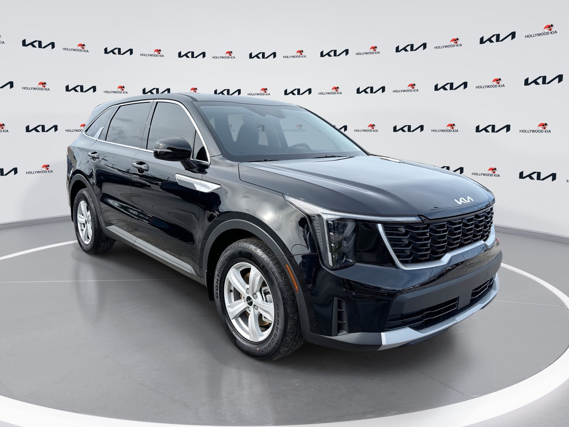 Used 2025 Kia Sorento LX