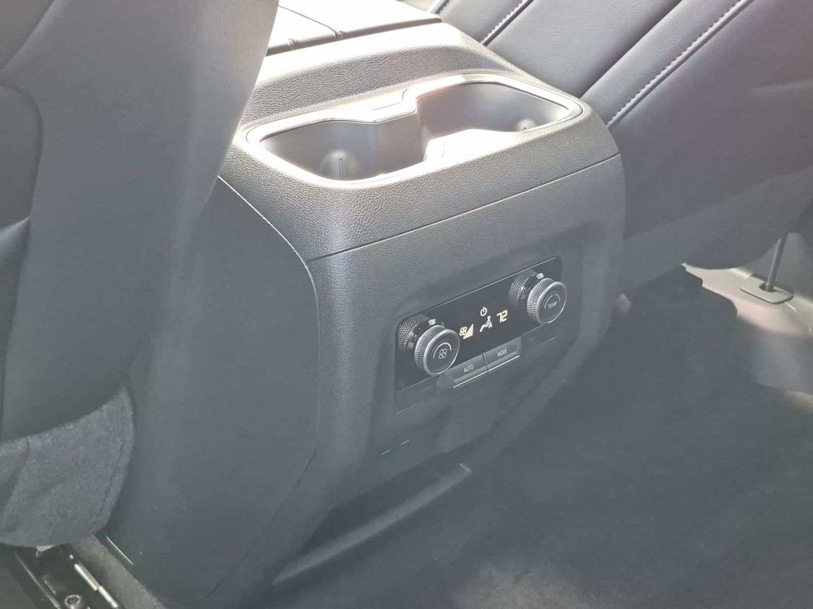 New 2026 Buick Enclave Sport Touring w/ Power Package FWD image 21
