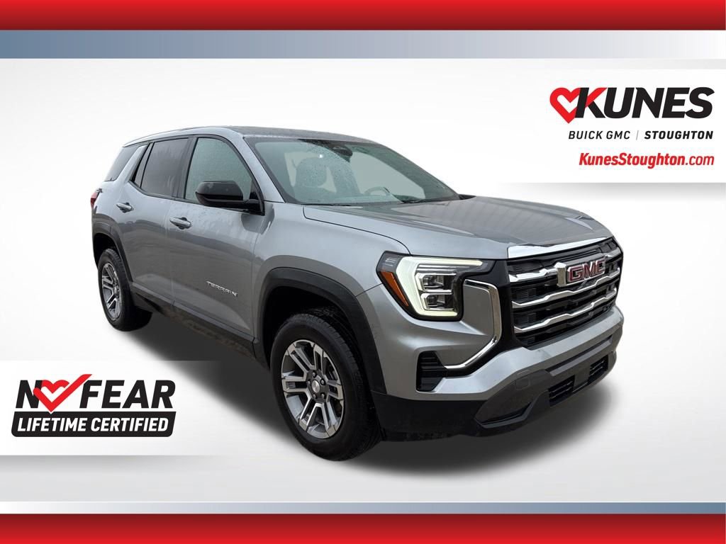 Used 2025 GMC Terrain Elevation image 1