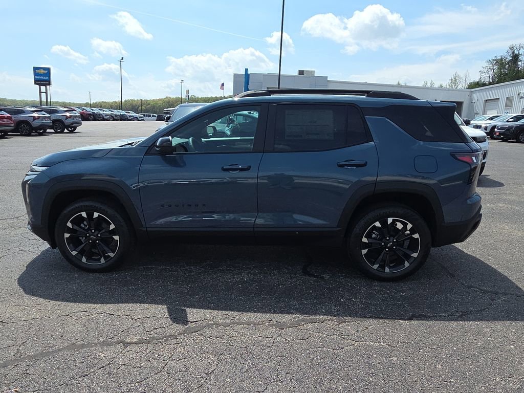 New 2026 Chevrolet Equinox RS w/ Convenience Package III FWD image 5
