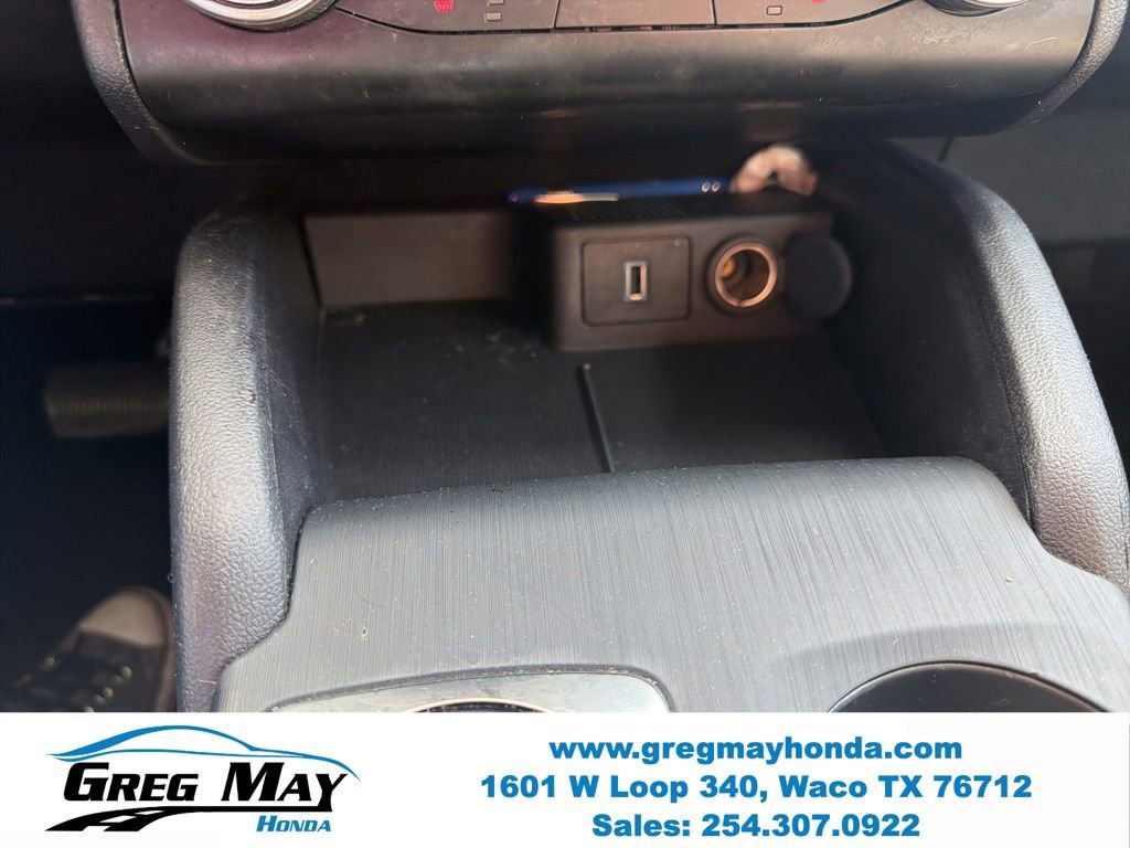 Used 2020 Ford Escape SE FWD image 19