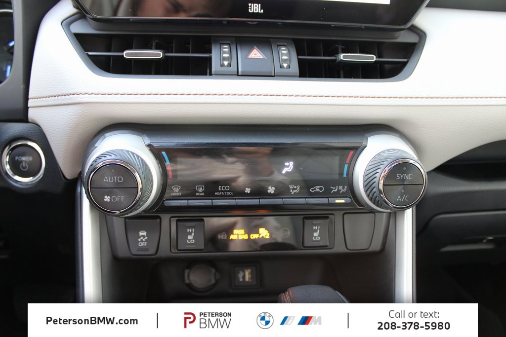 Used 2023 Toyota RAV4 XLE Premium image 23