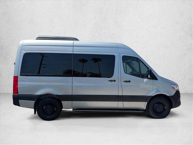Used 2025 Mercedes-Benz Sprinter 2500 image 4