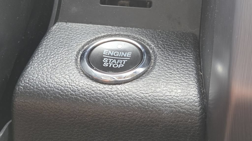 Used 2020 Ford Expedition Max Platinum AWD/4WD image 35
