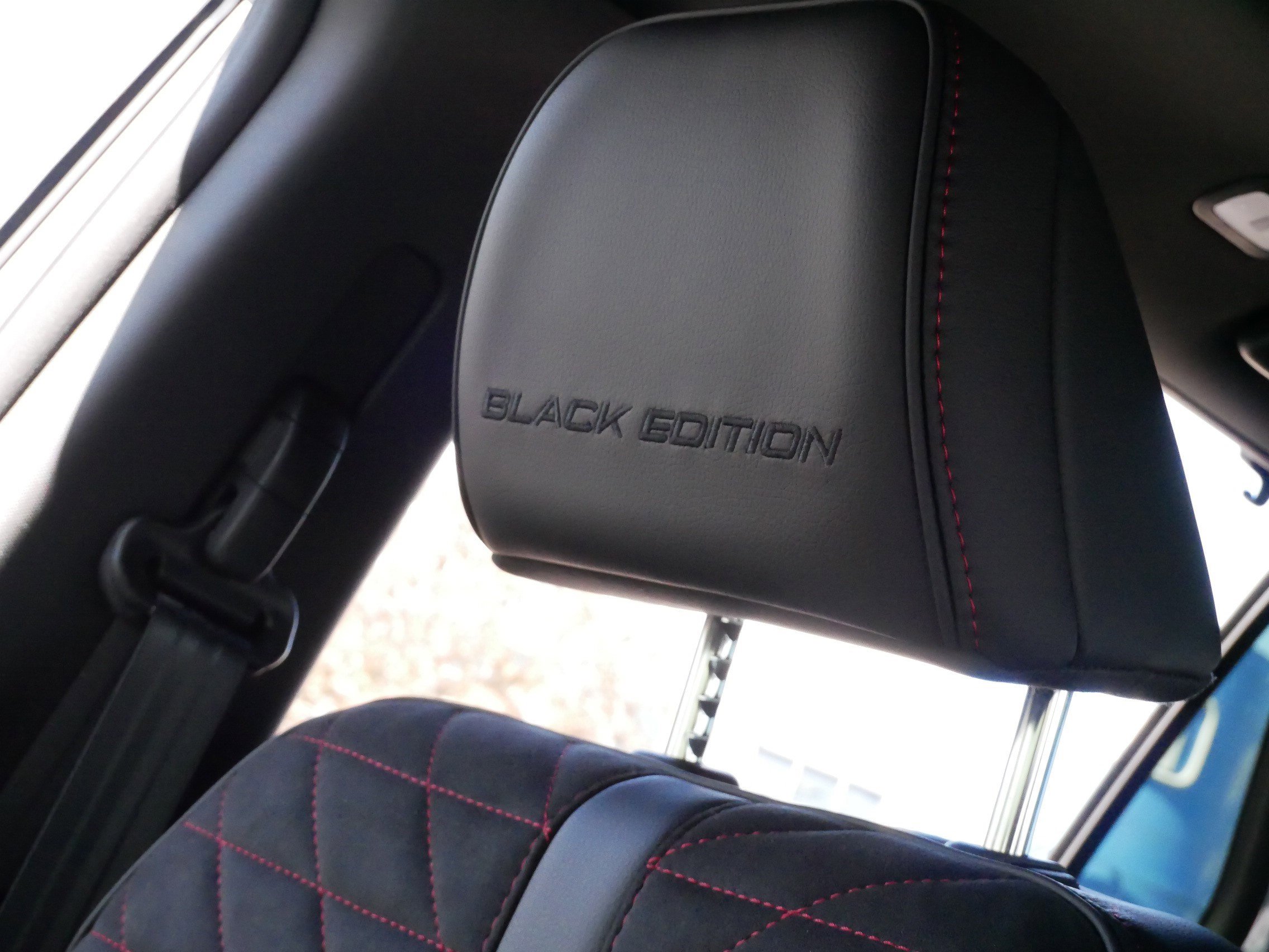 Certified 2026 Honda Pilot Black Edition image 33
