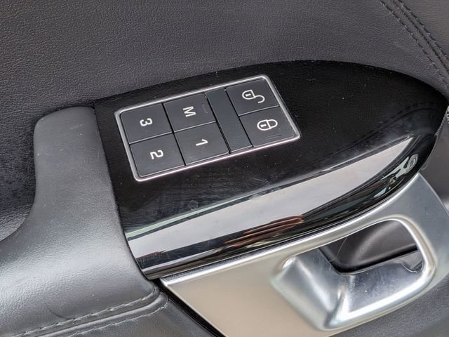 Used 2016 Land Rover Range Rover Sport HSE image 16